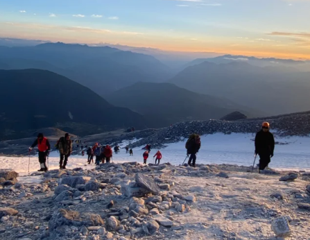 4 Days Haba Snow Mountain Climbing Tour (Summit Climbing)
