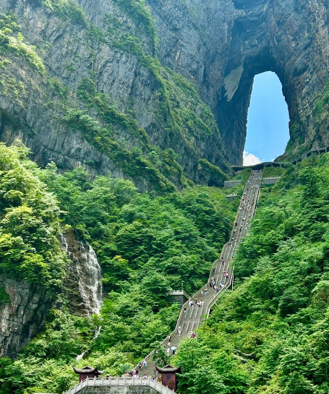 Tianmen Mountain Heaven